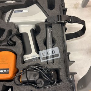 Hitachi X-MET8000 Optimum Geo Handheld XRF Analyzer